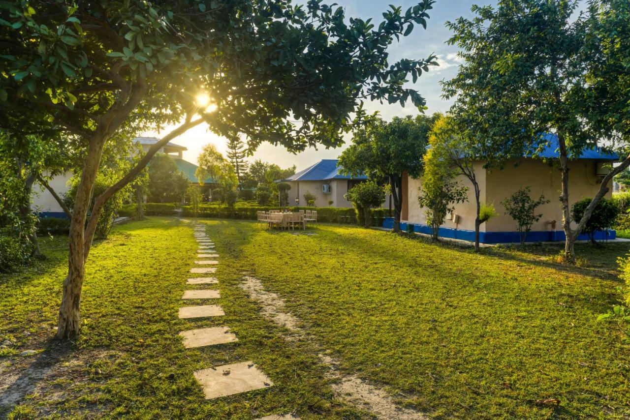 Tusk And Roar Corbett Resort, Jim Corbett Rāmnagar Exterior photo